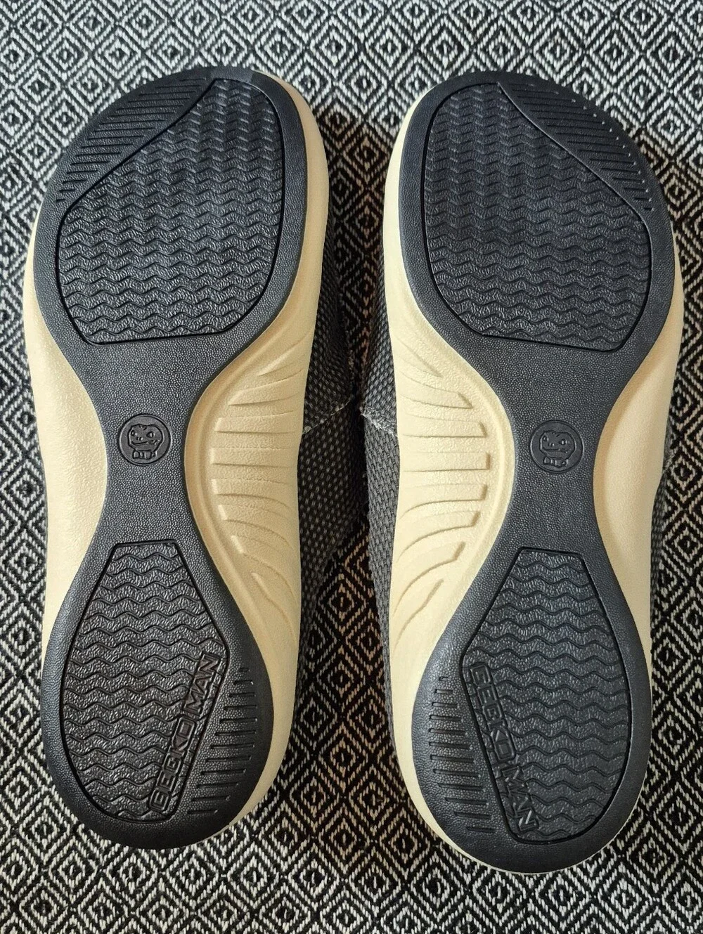 Gecko Man by Walk Hero Men’s Slip-on Arch Support Shoes Size 9 NEVER WORN
